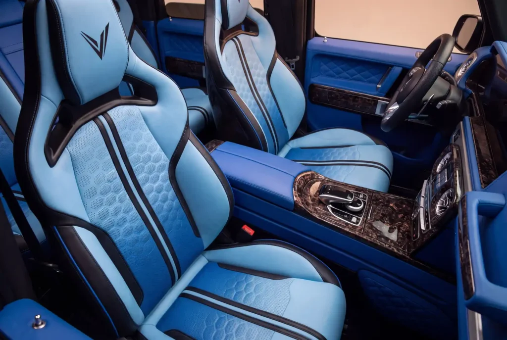 venuum-vxx-mercedes-g63-cabrio-interior-front-seats-forged-carbon-console