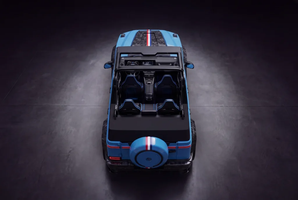 venuum-vxx-mercedes-g63-cabrio-top-view-four-seat-interior-studio-alt